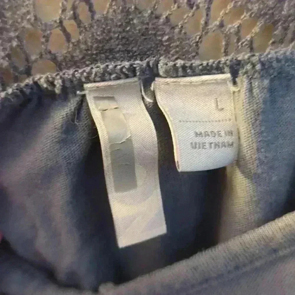 Old Navy tank top,blue, size Large - Picture 3 of 6